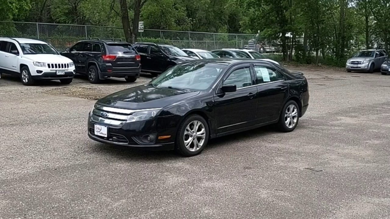 2012 Ford Fusion SE photo 4