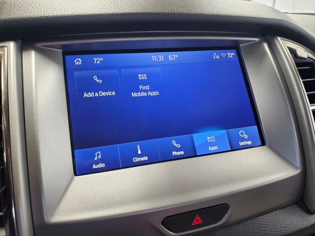 Used 2023 Black Ford XLT image 18
