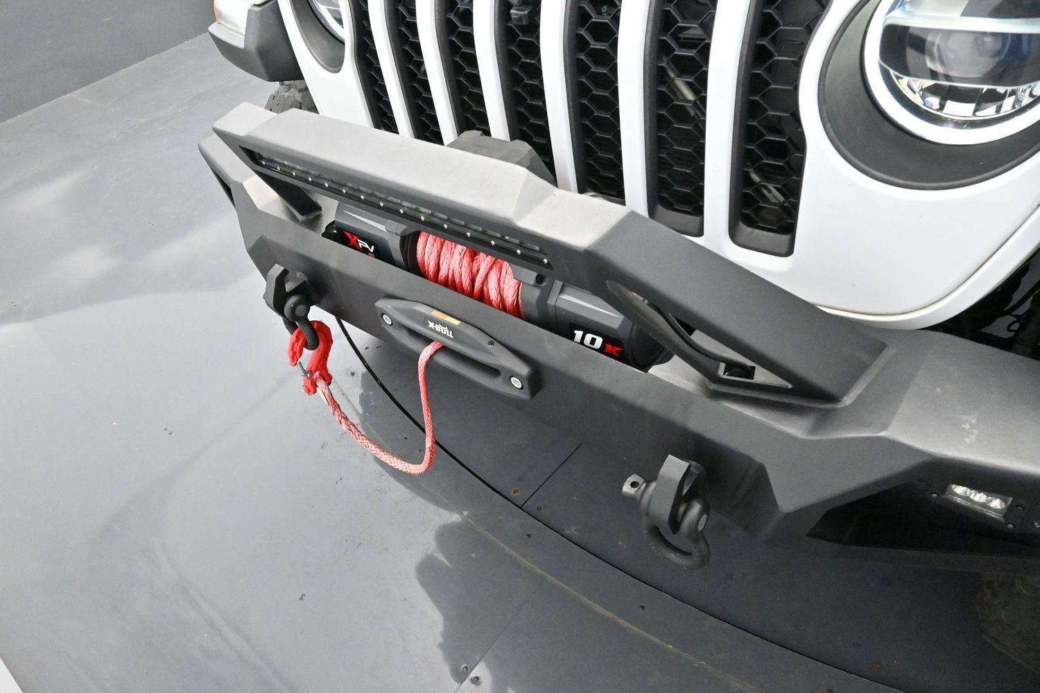 Used 2021 Bright White Clearcoat Jeep Rubicon image 36
