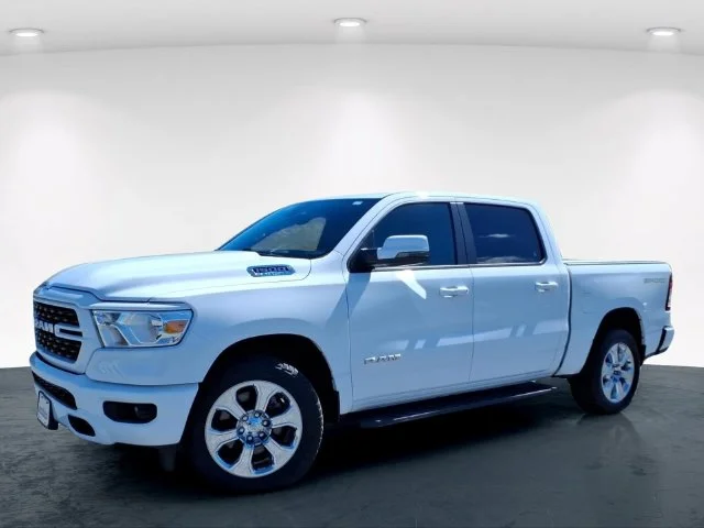 Used 2023 White Ram Big Horn/Lone Star image 2