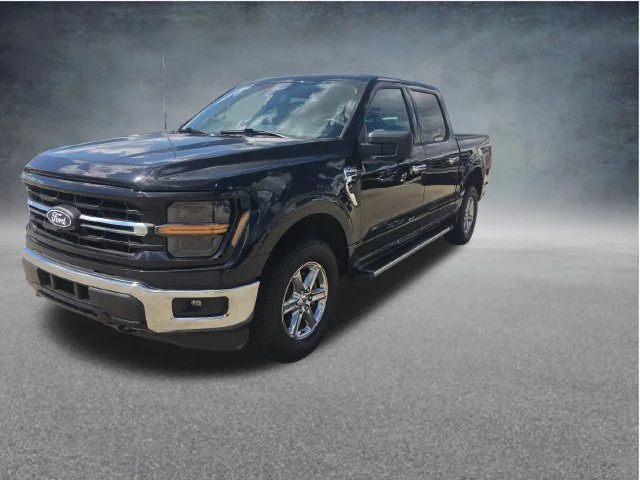 Used 2024 Black Ford XLT image 3