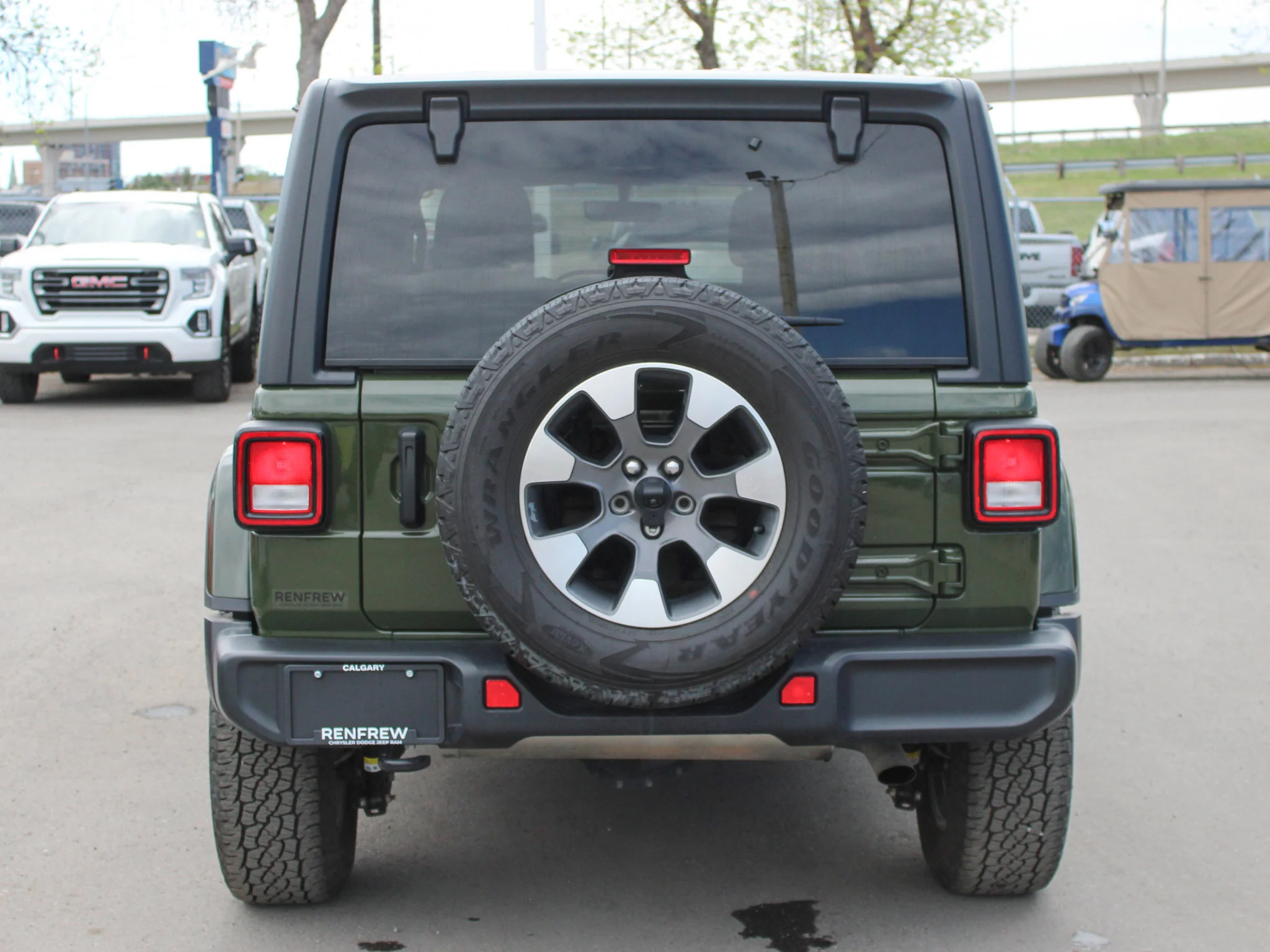 Certified Used 2021 Green Jeep Unlimited Sahara * No Accidents | Manual | Apple CarPlay | Backup Camera image 15