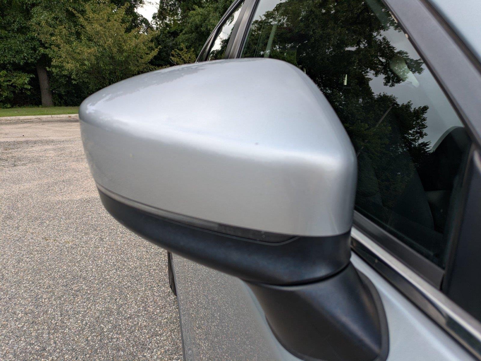 Used 2018 Sonic Silver Metallic Mazda Sport image 12