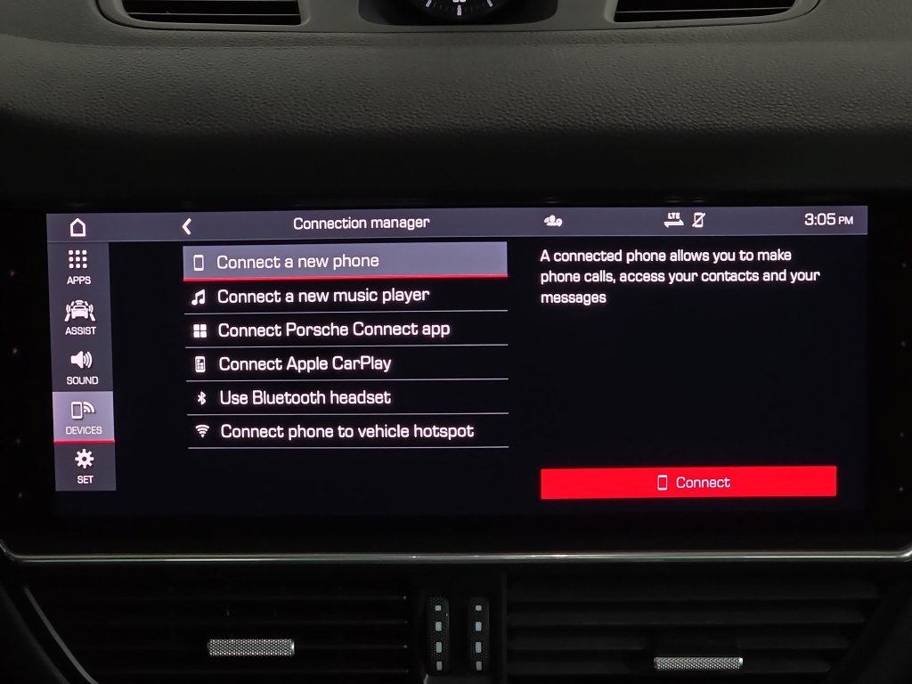 Used 2021  Porsche  image 17