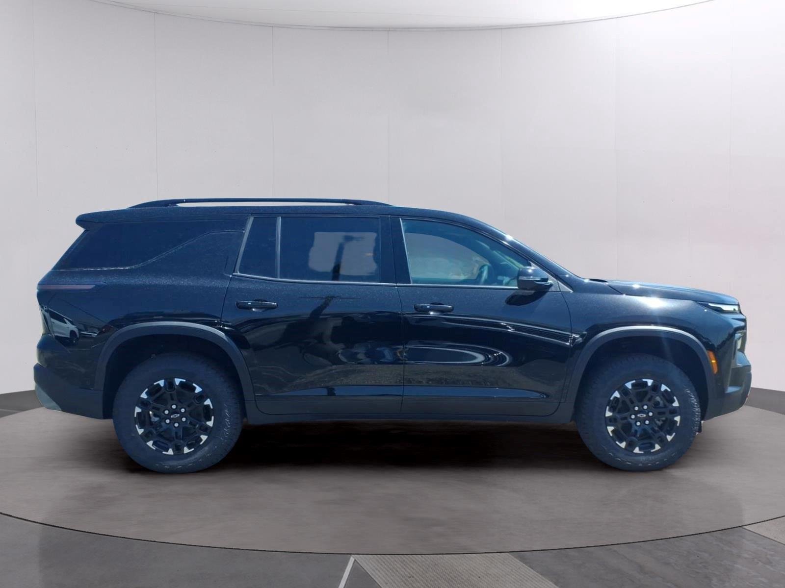 New 2027 Mosaic Black Metallic Chevrolet Z71 image 6