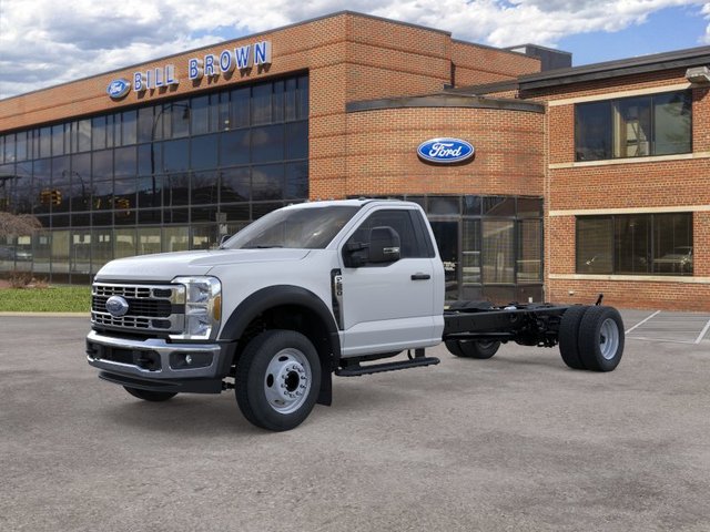 2025 Ford Chassis Cab XL