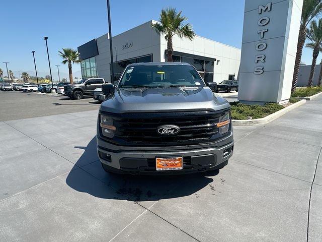 New 2026 Carbonized Gray Metallic Ford XLT image 2