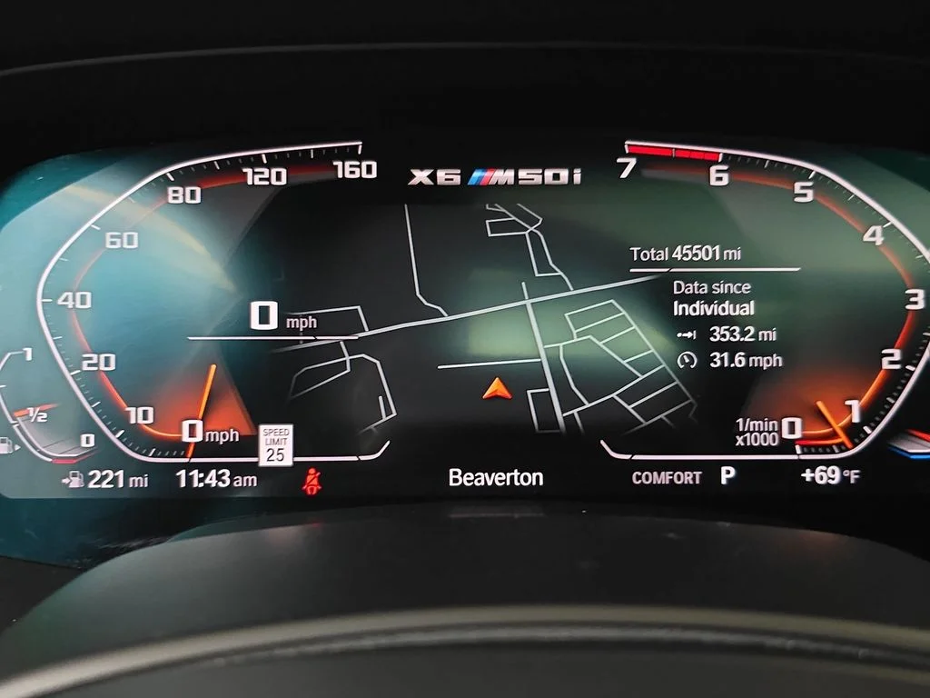 Used 2020 Manhattan Green Metallic BMW M50i image 22