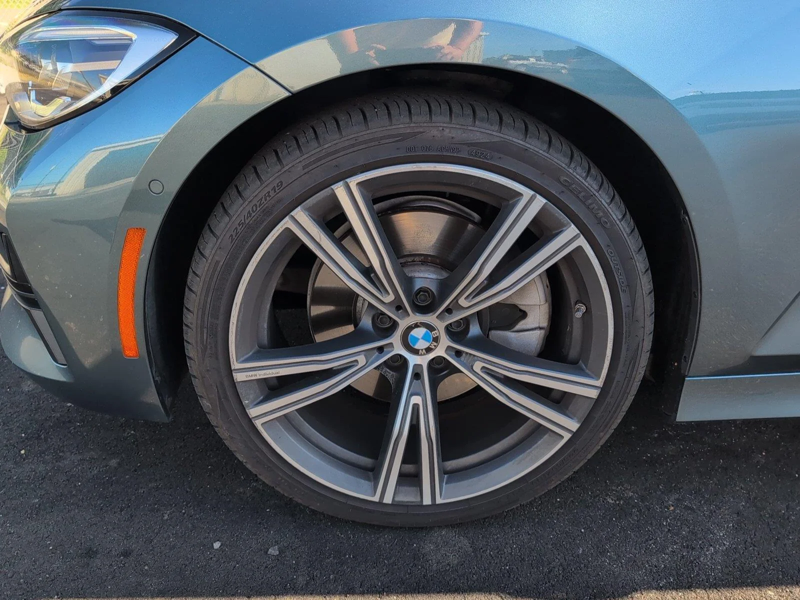 Used 2020 Portimao Blue Metallic BMW 330i image 9