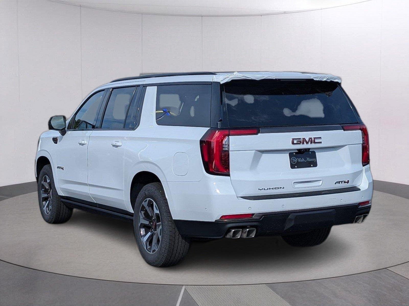 New 2026 Summit White GMC AT4 Ultimate image 3