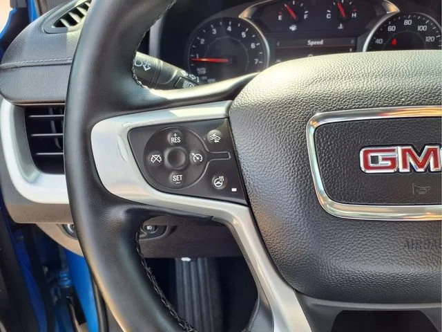 Used 2024 Riptide Metallic GMC SLT image 13