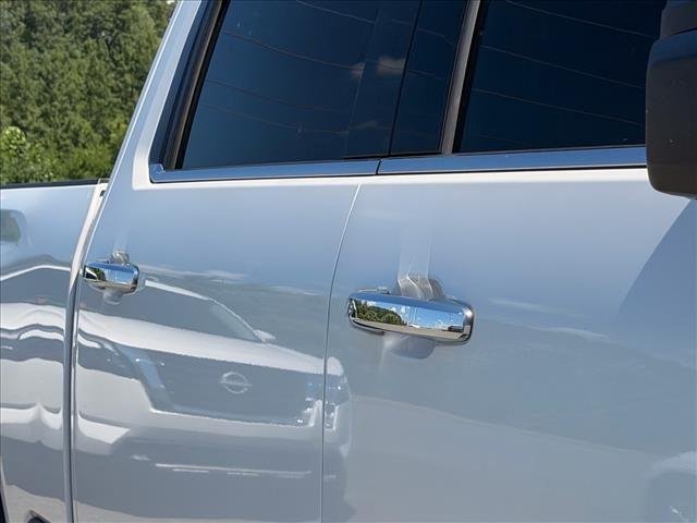 Used 2024 Iridescent Pearl Tricoat Chevrolet LTZ image 6