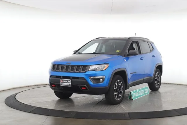 Used 2021 Blue Jeep Trailhawk image 10