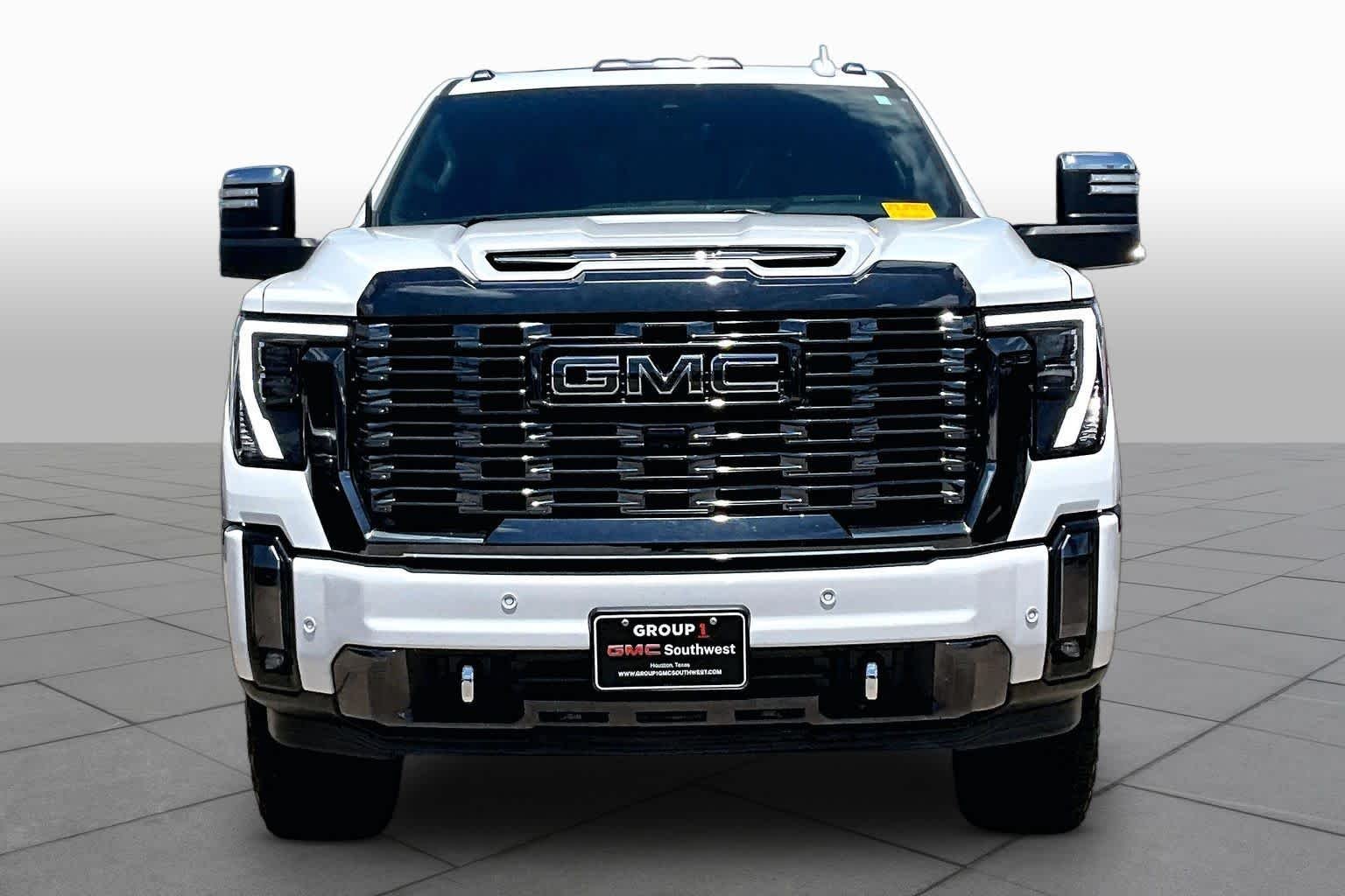 Used 2024 Summit White GMC Denali Ultimate image 4