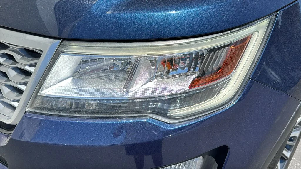 Certified Used 2017 Blue Ford Platinum image 6