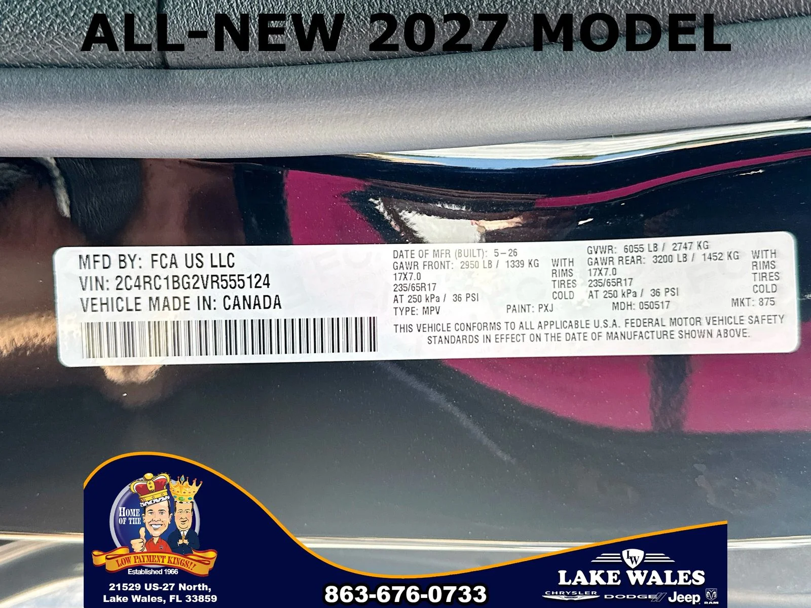 New 2027 Diamond Black Crystal Pearl-Coat Exterior Paint Chrysler  image 31