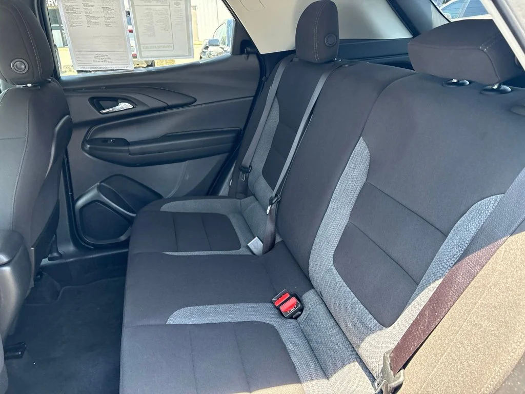 Used 2025 Gray Chevrolet LT image 23