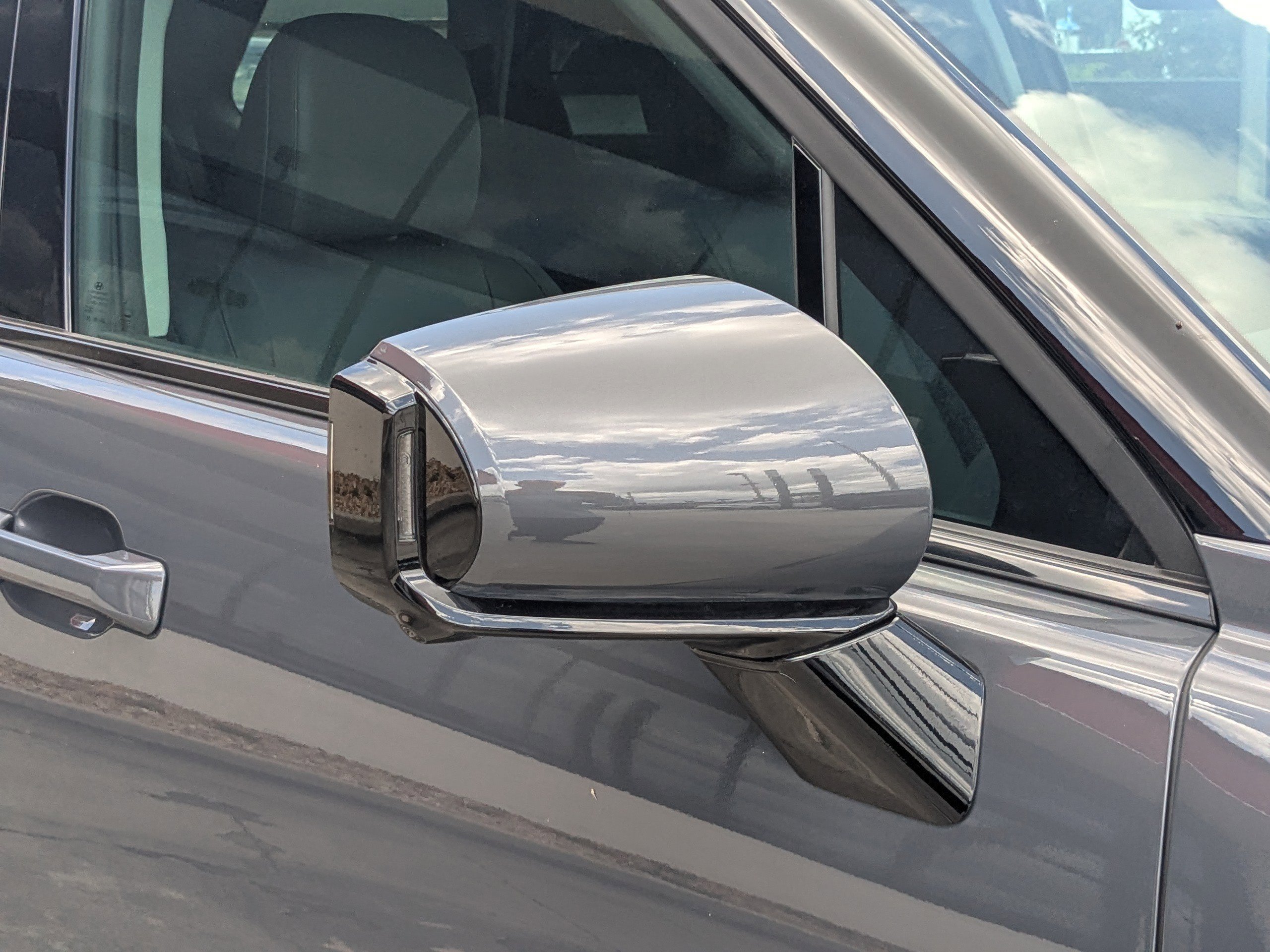 New 2026 Ecotronic Gray Pearl Hyundai Limited AWD image 12