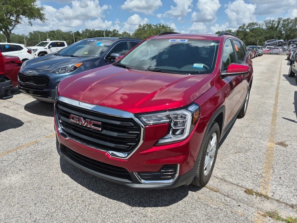 Used 2023 Red GMC SLE image 6