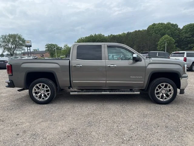 Used 2017 Gray GMC SLT image 4