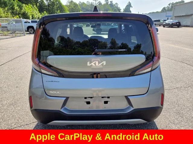 Used 2025 Silver Kia  image 8