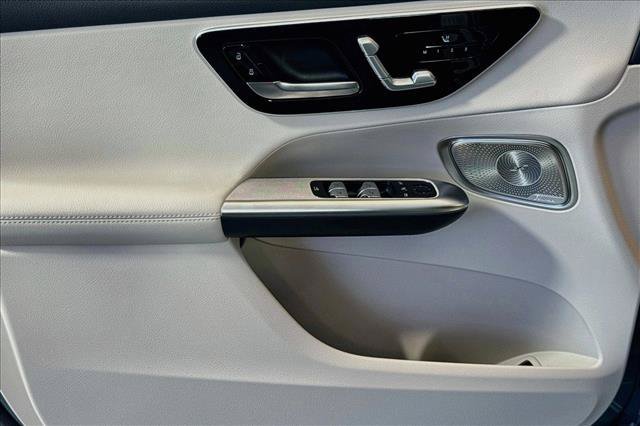 New 2026 Verde Silver Metallic Mercedes-Benz GLC 300 image 46
