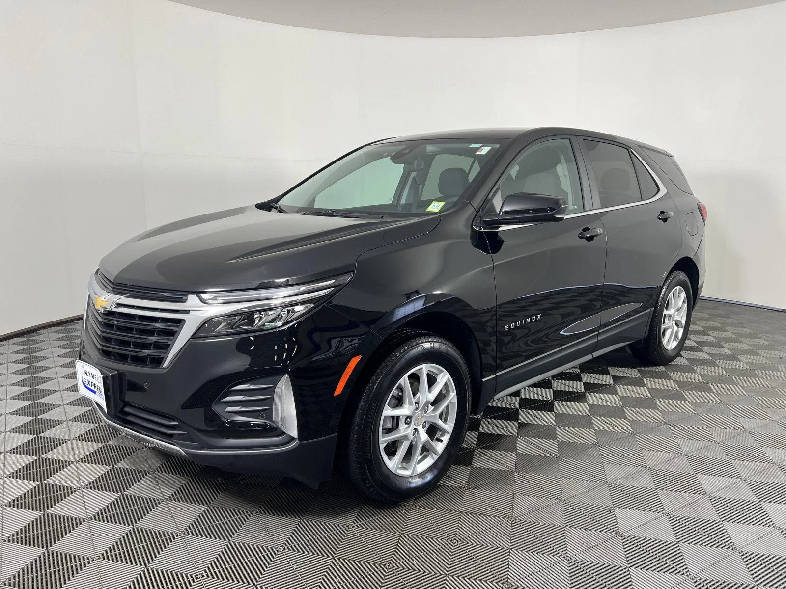 Used 2024 Mosaic Black Metallic Chevrolet LT image 28