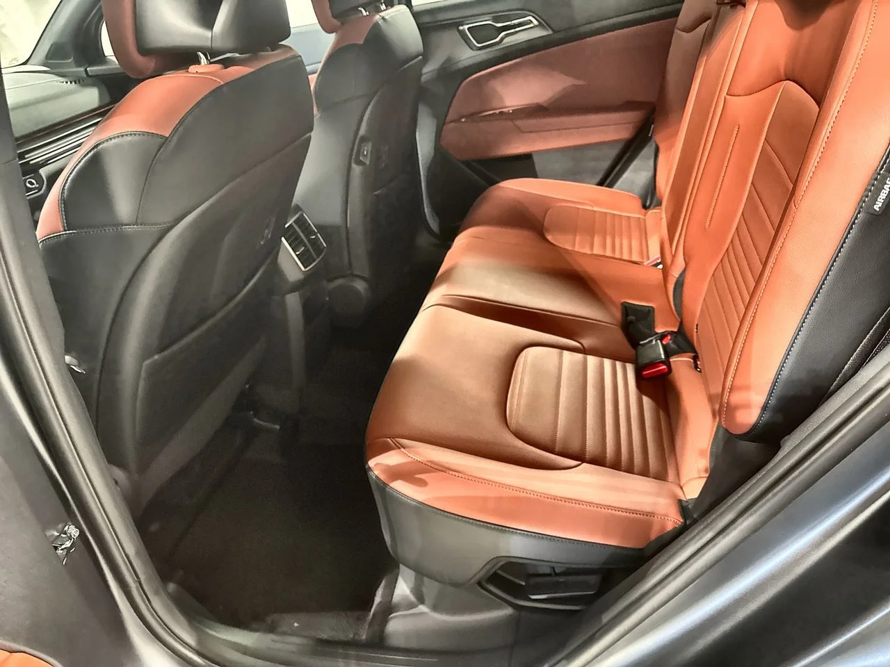 New 2026 Shadow Kia SX-Prestige image 30