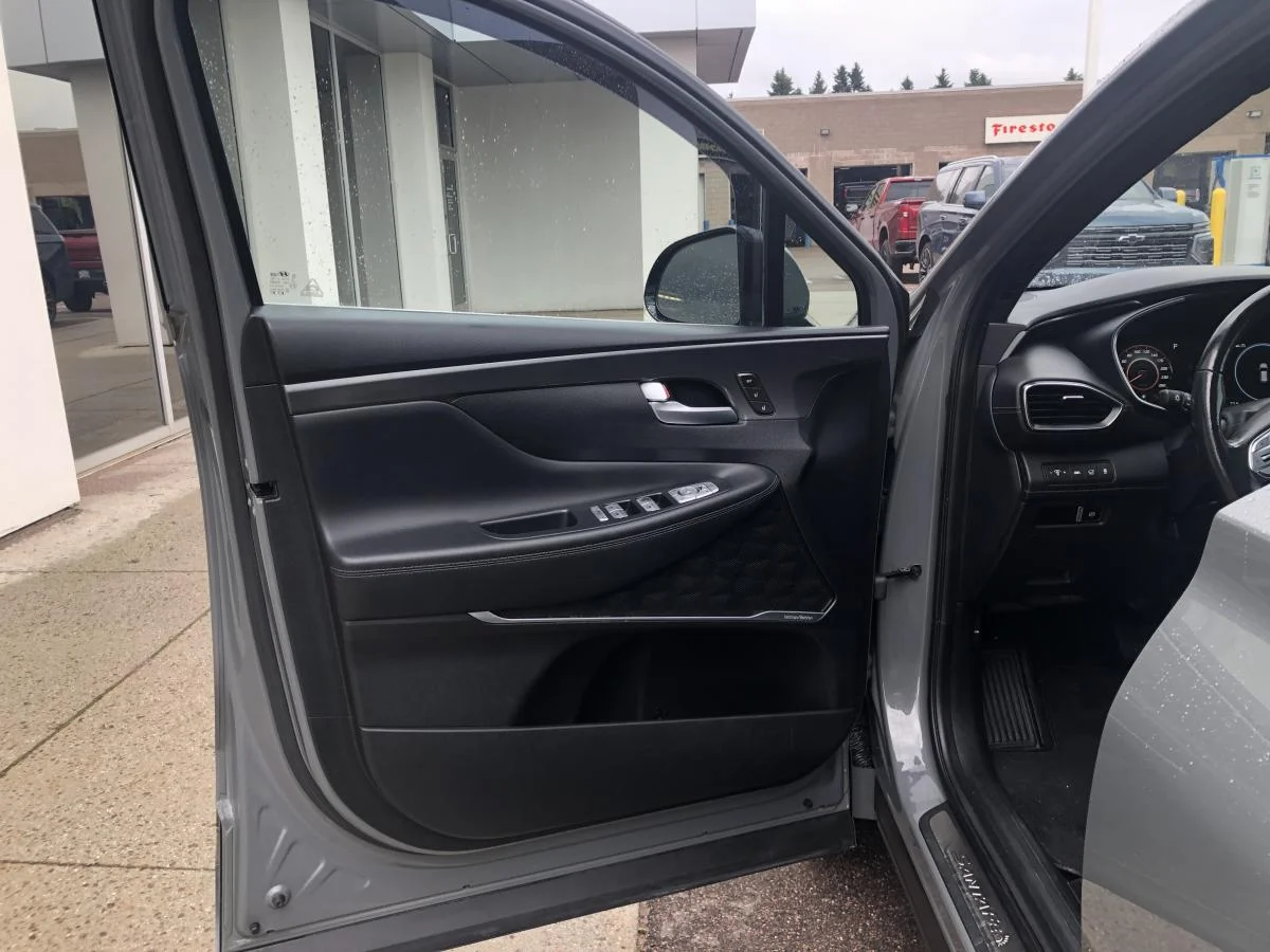 Used 2021 Grey Hyundai Ultimate Calligraphy image 11