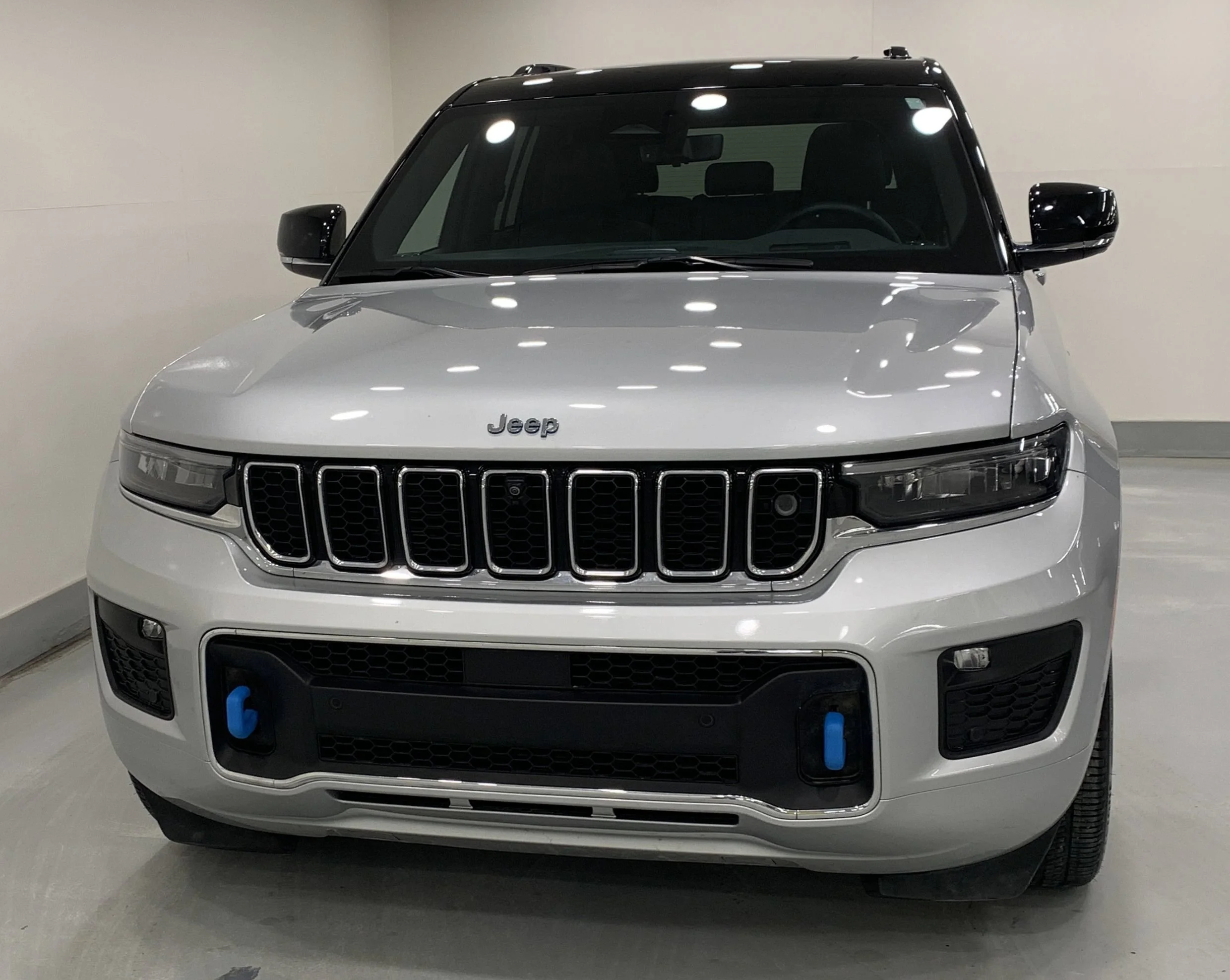 New 2023 Silver Zynith Jeep Overland image 2