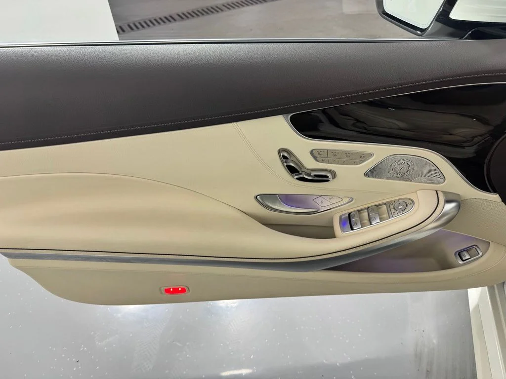 Used 2019 designo Diamond White Metallic Mercedes-Benz S 560 image 14
