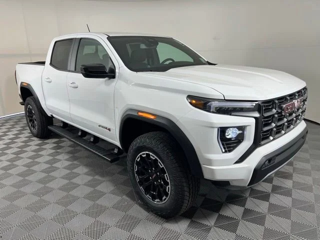 2026 GMC Canyon 4WD AT4 Crew Cab Short Box's photo