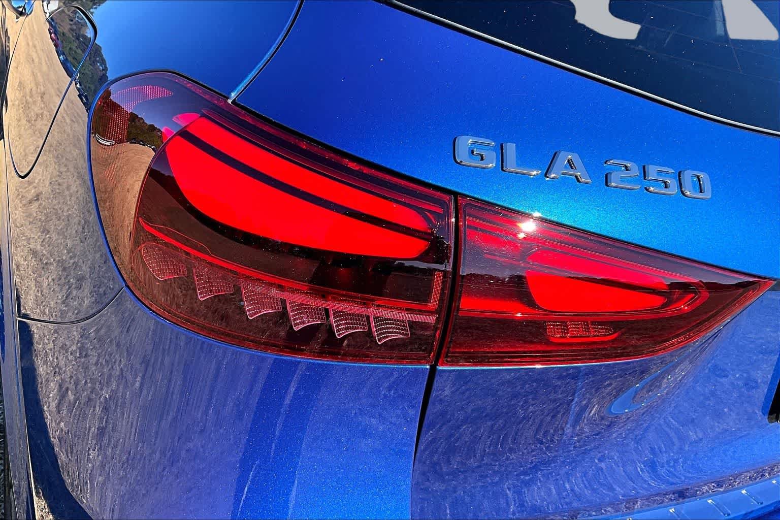 2025 Mercedes-Benz GLA GLA250 - Photo 29