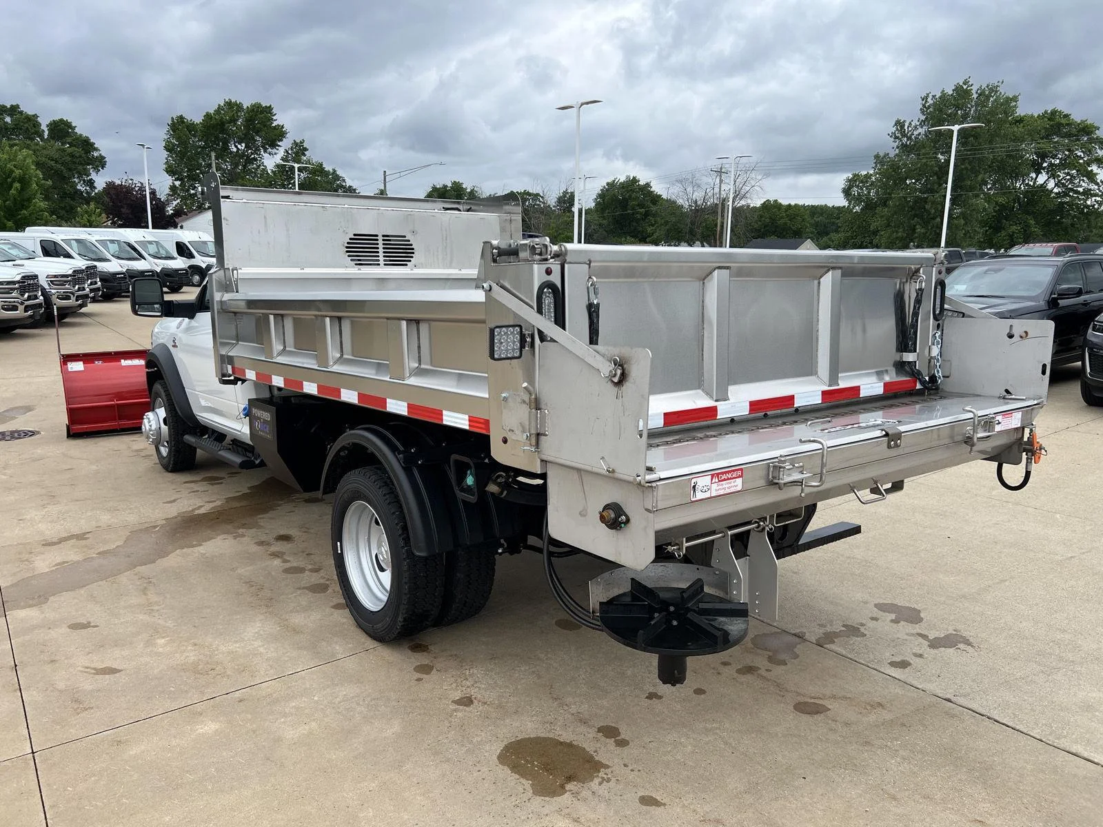 New 2026 Bright White Clearcoat Ram Tradesman image 5
