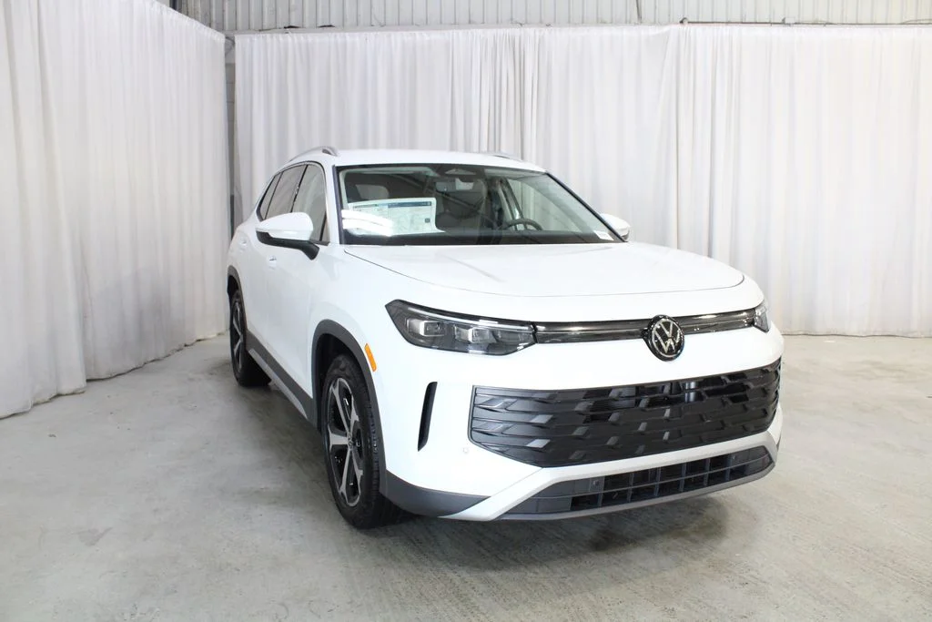 New 2026 White Volkswagen SE image 37