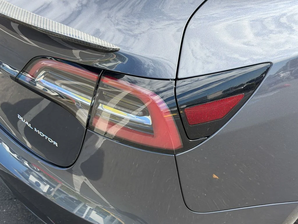 Used 2019  Tesla Long Range image 6