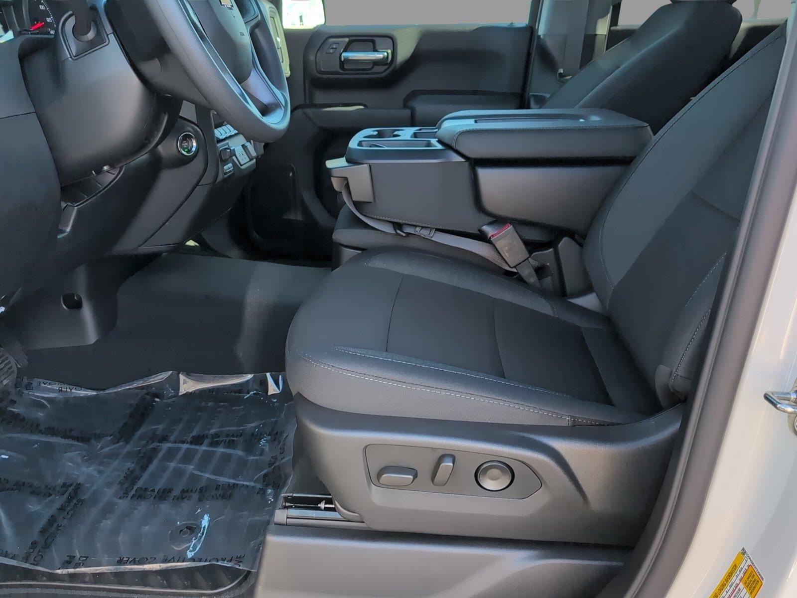 2026 Chevrolet Silverado 1500 Custom - Photo 12