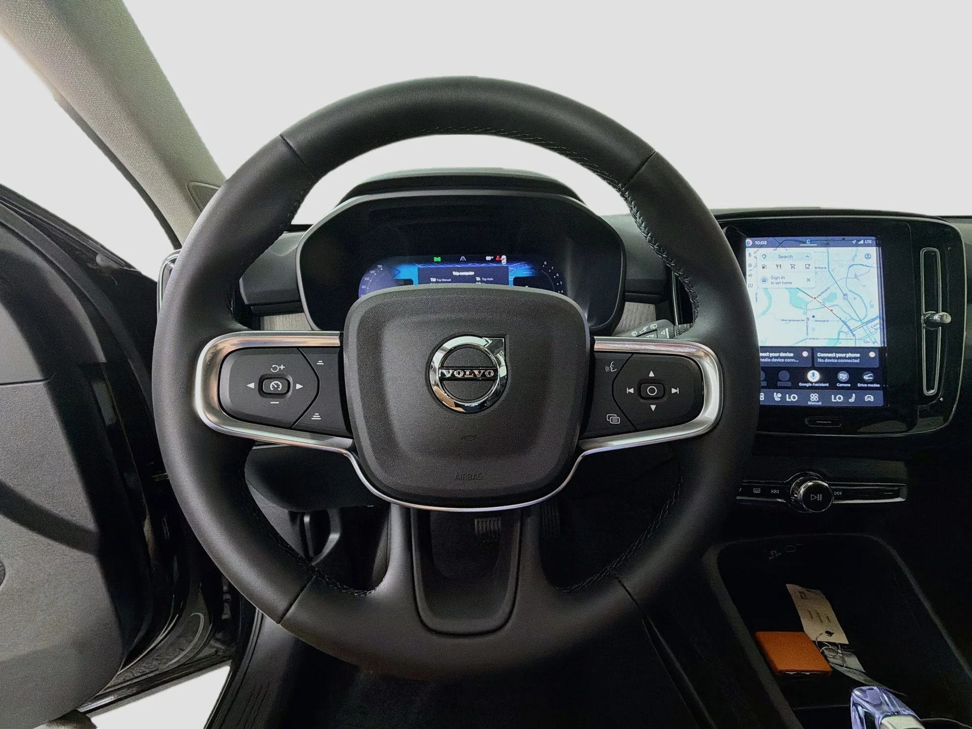 New 2026 Onyx Black Volvo Plus image 11