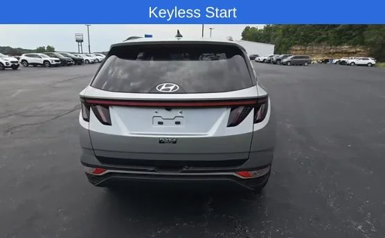 Used 2022 Shimmering Silver Hyundai SEL image 5