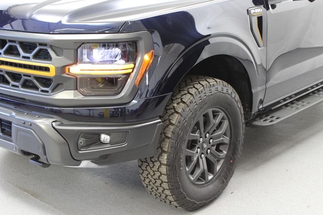 New 2026 Blue Ford Tremor image 4