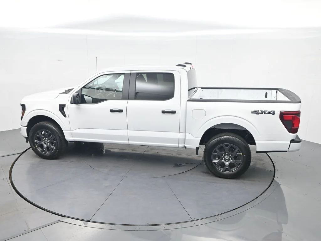 New 2026 Oxford White Ford STX® image 31