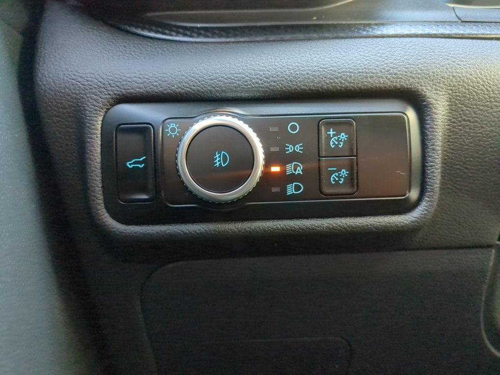 Used 2023  Ford ST-Line image 21