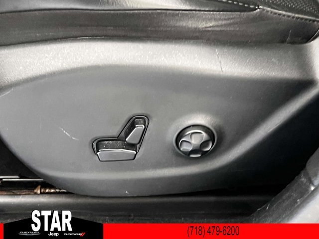 Used 2019 Granite Crystal Metallic Clearcoat Jeep Limited image 20