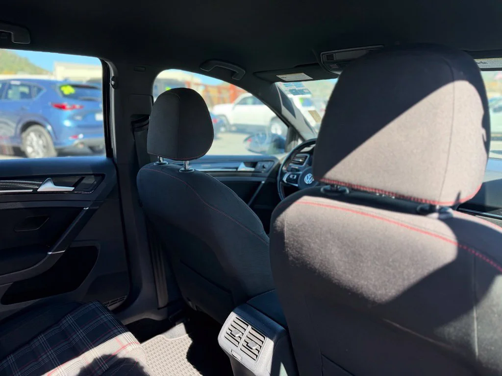 Used 2017 Black Volkswagen S image 16