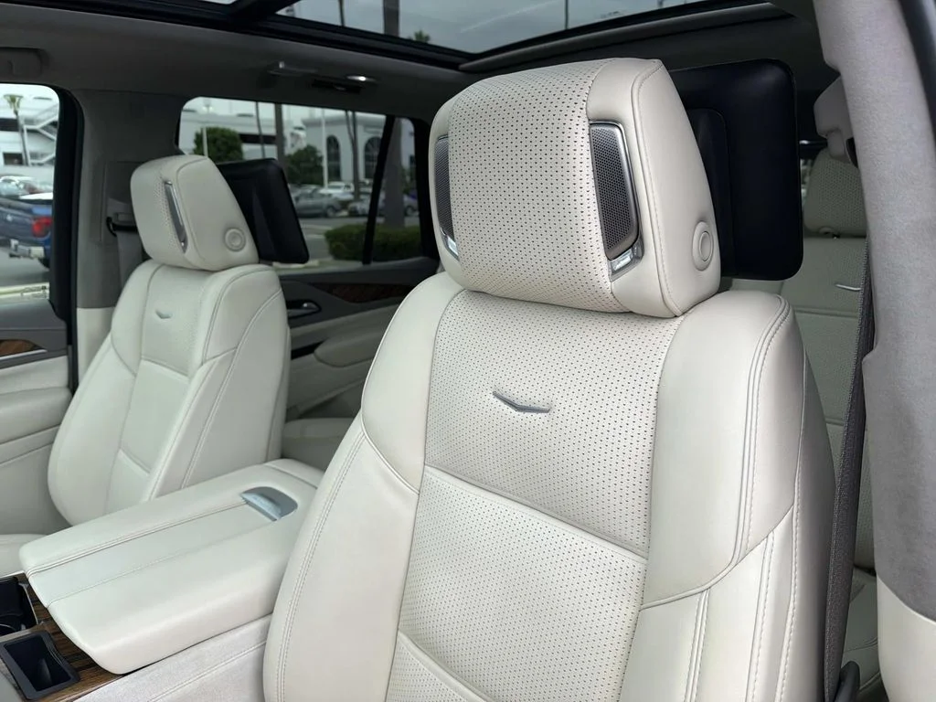 2023 Cadillac Escalade Premium Luxury Platinum - Photo 21