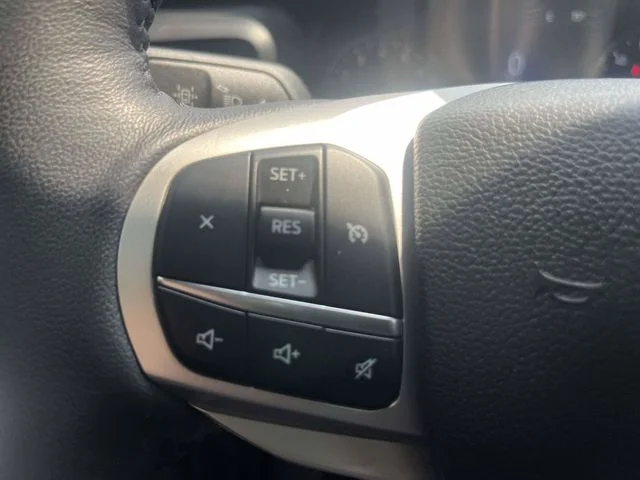 Certified Used 2023 Silver Ford XLT image 24