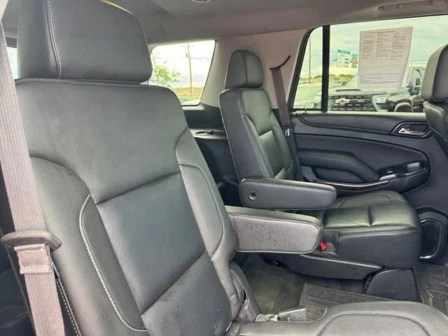 Used 2018 SUMMIT WHITE Chevrolet LT image 28
