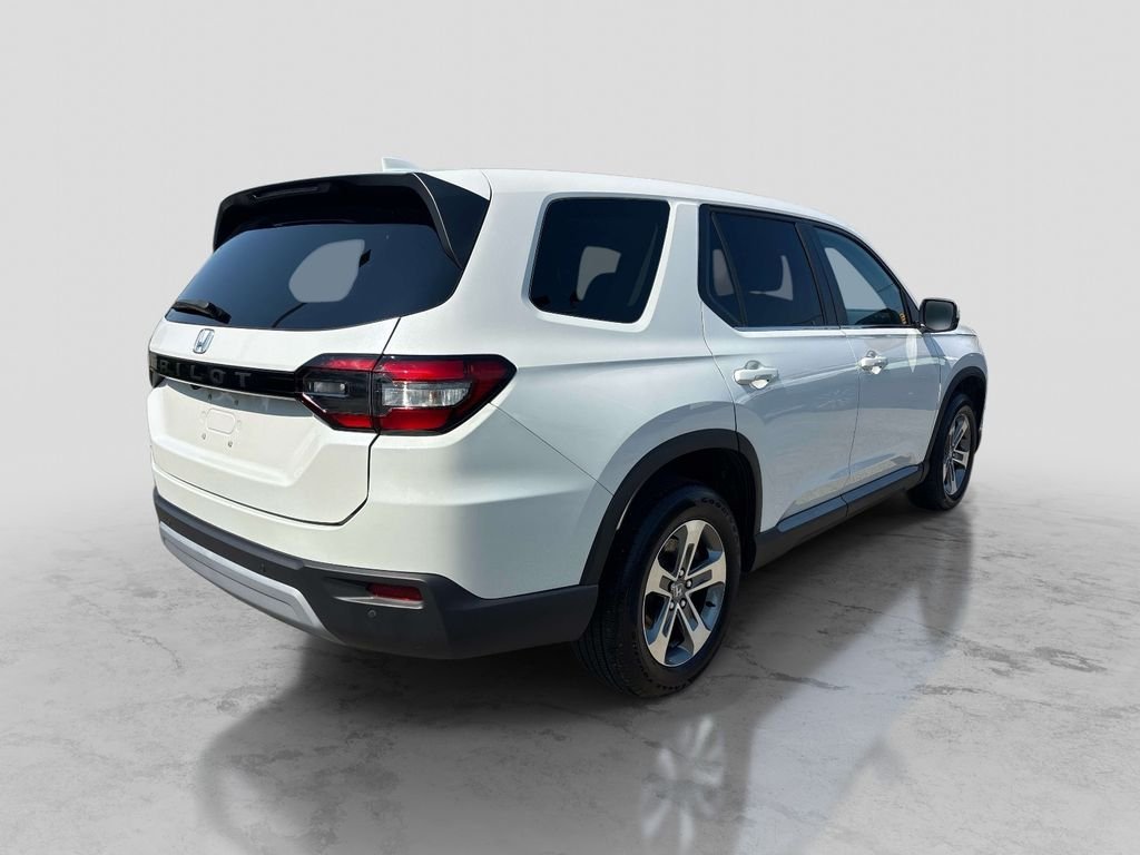 Used 2023 White Honda EX-L image 5
