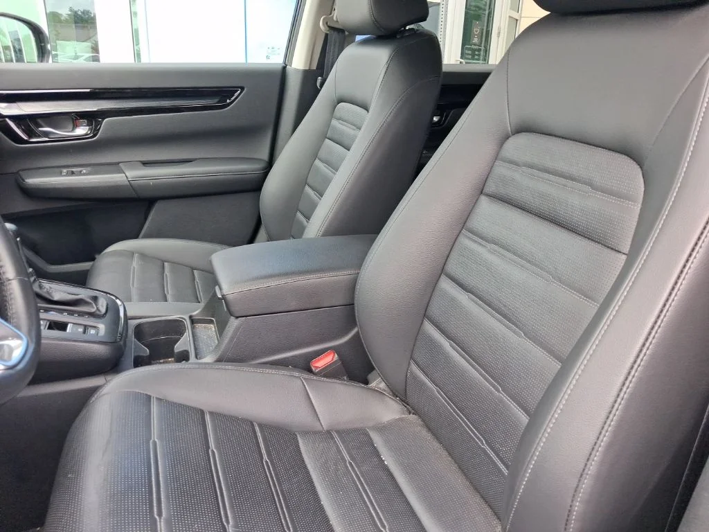 Used 2024  Honda EX-L image 18