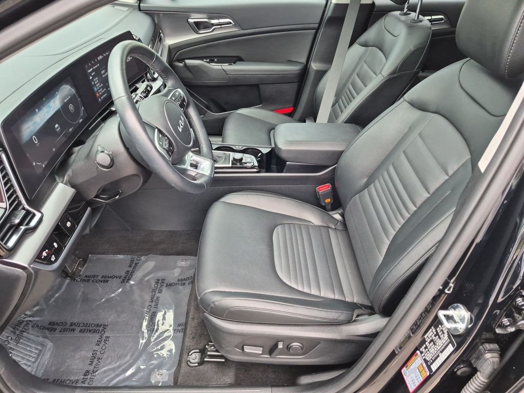 Used 2025 Black Kia SX-Prestige image 10